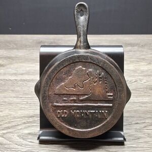 Old Mountain Miniature Cast Iron Frypan S-44 Black Skillet 4.5 Inch Collectible